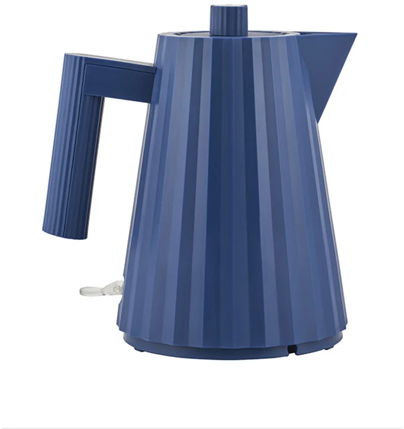 Plissé Waterkoker Blauw 1 L van Alessi – productfoto
