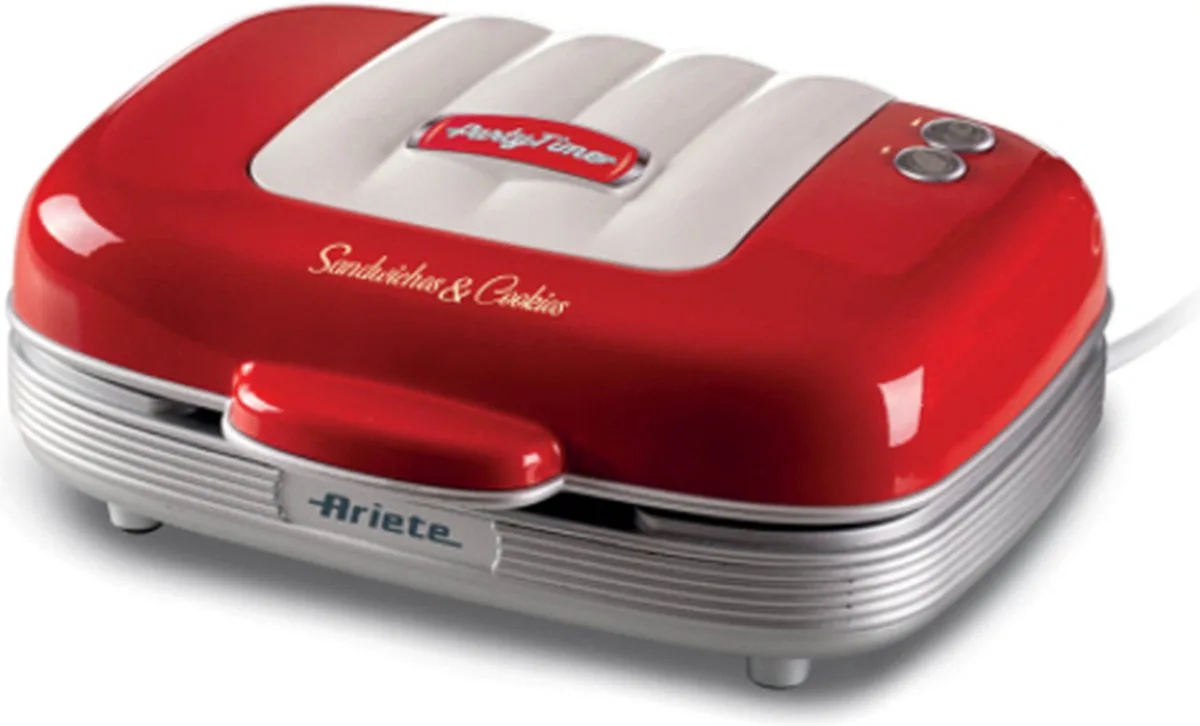 Ariete 1972/00 - 50's Style tosti apparaat - ook voor donuts & muffins - 700W - 3 verwisselbare platen van Ariete in Rood – productfoto