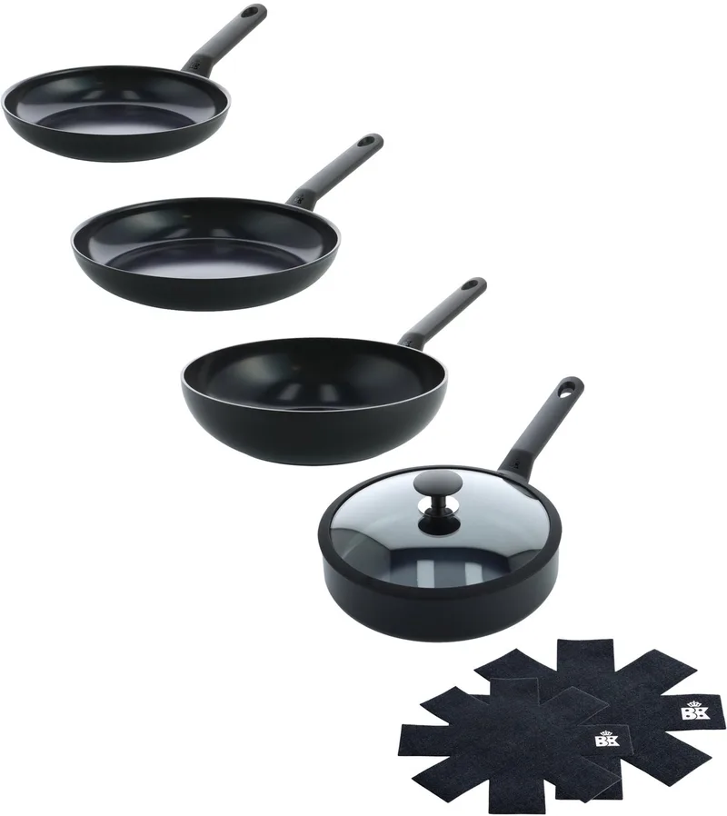 Blue Label Induction 4pc set + pan protectors (2 frypan + hapje + wok) by BK in Black – product photo