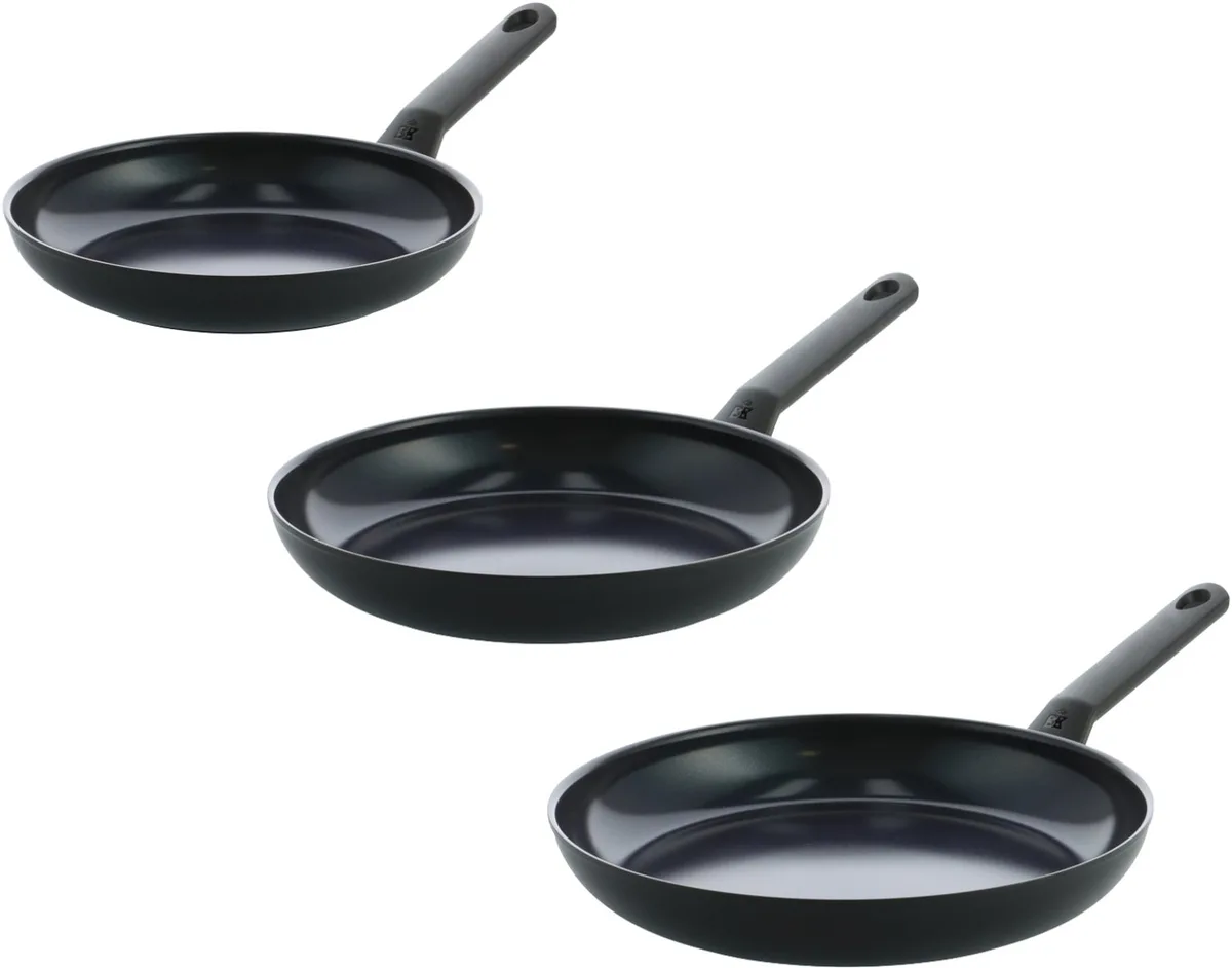 Blue Label Induction Koekenpannenset 3delig - 24/28/30cm - PFAS-vrije antikleeflaag - Pannenset inductie - Keramische pan - Ovenbestendig tot 160°C - Koudgrepen van BK in Zwart – productfoto