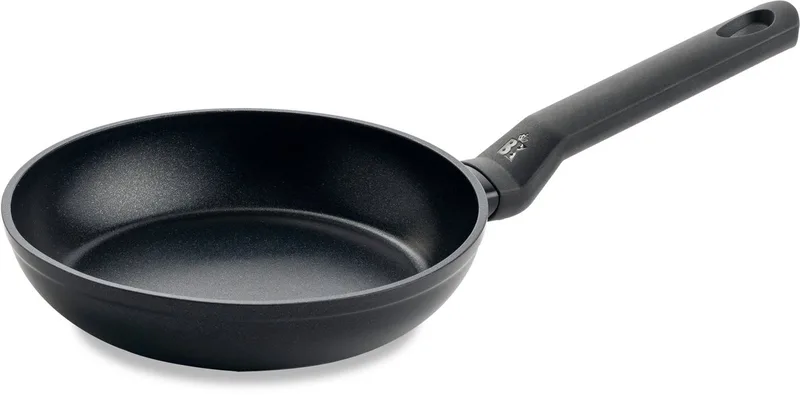 Easy Basic Ceramic Koekenpan 24cm – PFAS-vrije antikleeflaag – Koekenpan inductie – Keramische pan – Ovenbestendig tot 160°C – Koudgrepen – Zwart von BK in Schwarz – Produktfoto