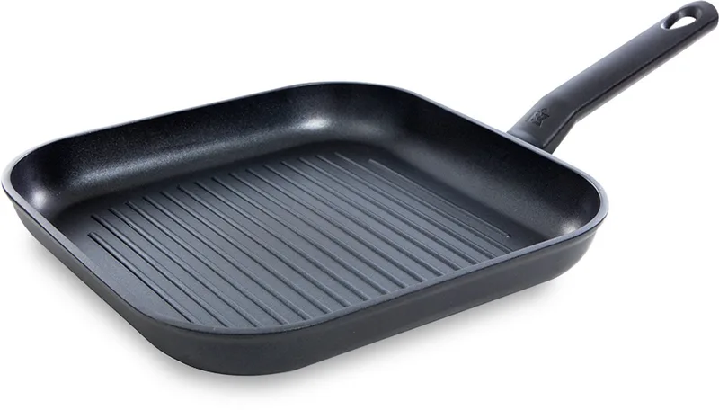 Easy Induction Grillpan 26x26cm - PFAS-vrije antikleeflaag - Grillpan inductie - Keramische pan - Ovenbestendig tot 160°C - Koudgrepen - Zwart by BK in Black – product photo
