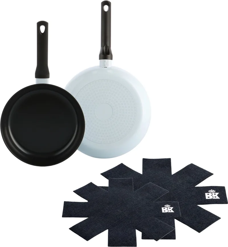 Enjoy Koekenpannenset 2-delig - 24/28cm - PFAS-vrije antikleeflaag - Pannenset inductie - Keramische pan - Ovenbestendig tot 160°C - Koudgrepen by BK in Light blue – product photo