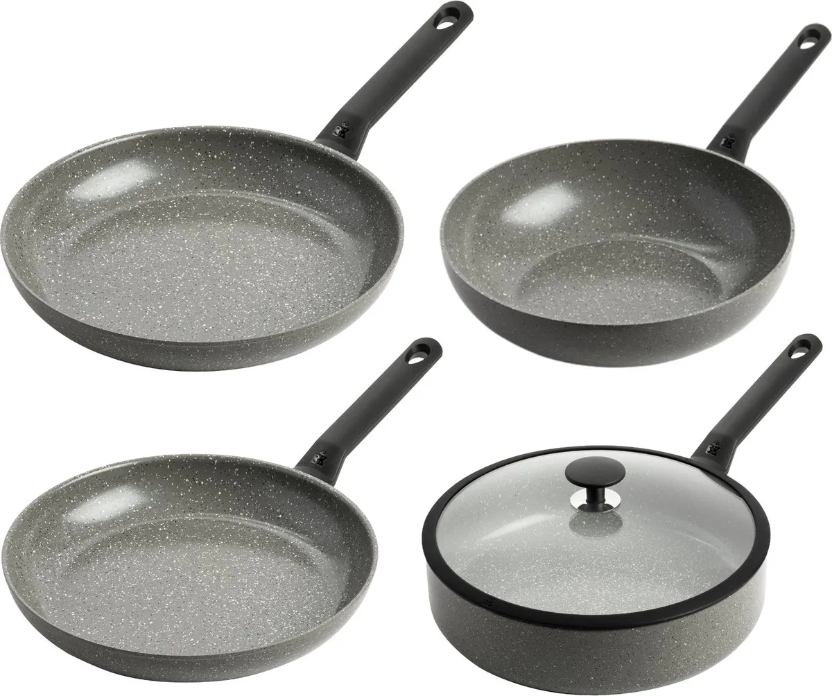 Granite Ceramic Pannenset 4‑delig - 28cm - 4.2L – PFAS-vrije antikleeflaag - Pannenset inductie - Keramische pan - Ovenbestendig tot 160°C – Hapjespan 28cm met deksel - Koudgrepen von BK in Grau – Produktfoto