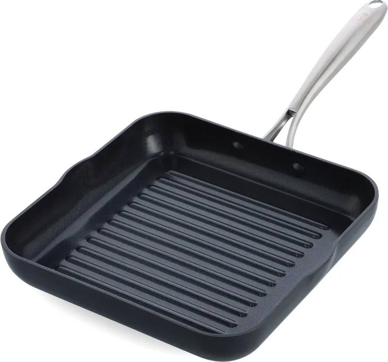 Magma Grillpan 26cm – PFAS-vrij – Snelle Opwarming – RVS Handgrepen – Ovenbestendig tot 250°C – Inductie & Vaatwasserbestendig by BK in Black – product photo