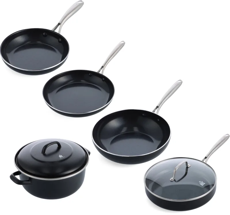Magma pannenset 5-delig – koekenpannen 20 & 28 cm, hapjespan 28 cm met deksel, wokpan 28 cm en braadpan 26 cm by BK in Black – product photo
