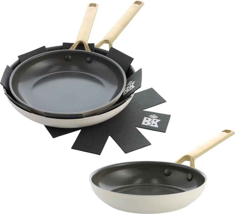 Sublime Cream White Pannenset 4-delig - 24/28cm - PFAS-vrije antikleeflaag - Wokpan inductie - Keramische pan - Ovenbestendig tot 220°C - Crèmewit by BK in Cream_white – product photo