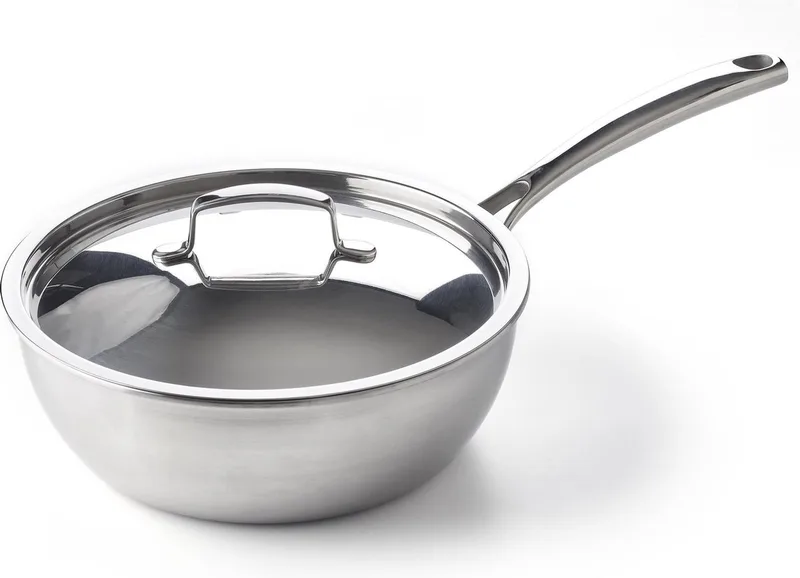Superior Triply Sauteuse met deksel 24 cm von BK in Silber – Produktfoto