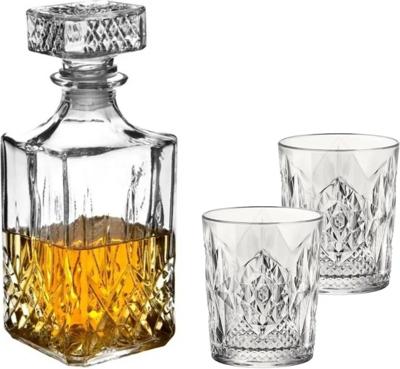 whisky karaf Noblesse 800 ml met 6x luxe whiskyglazen 390 ml - Cadeau set by Bormioli Rocco in Transparent – product photo