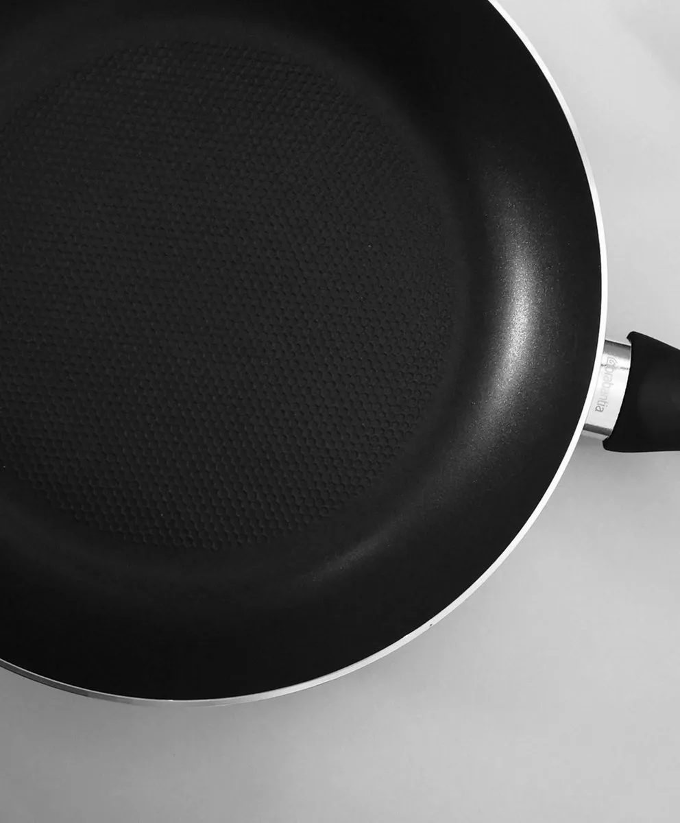 Koekenpan 28 cm - Non stick frying pan de Brabantia en Noir – photo produit