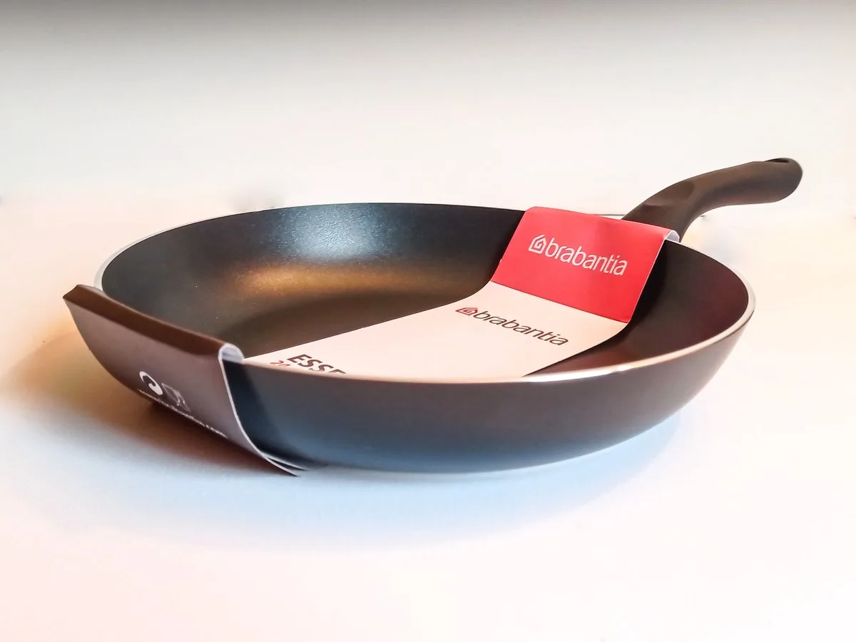 Koekenpan met Antiaanbaklaag - 24 cm de Brabantia en Noir – photo produit