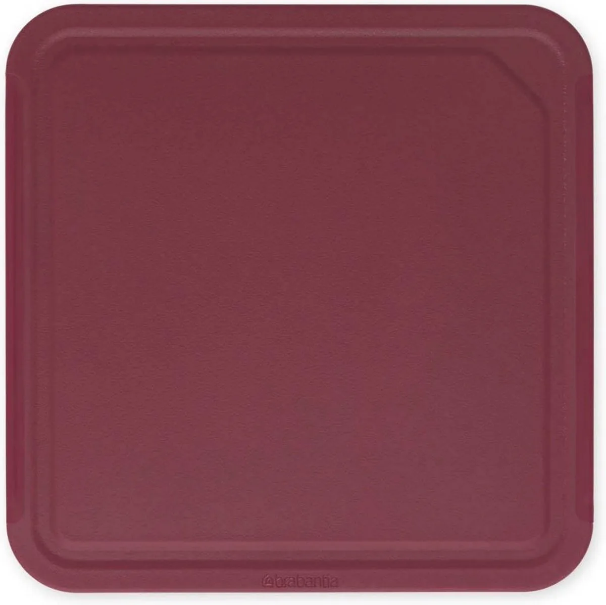 Tasty+ Kunststof Snijplank M van Brabantia in Aubergine Red – productfoto