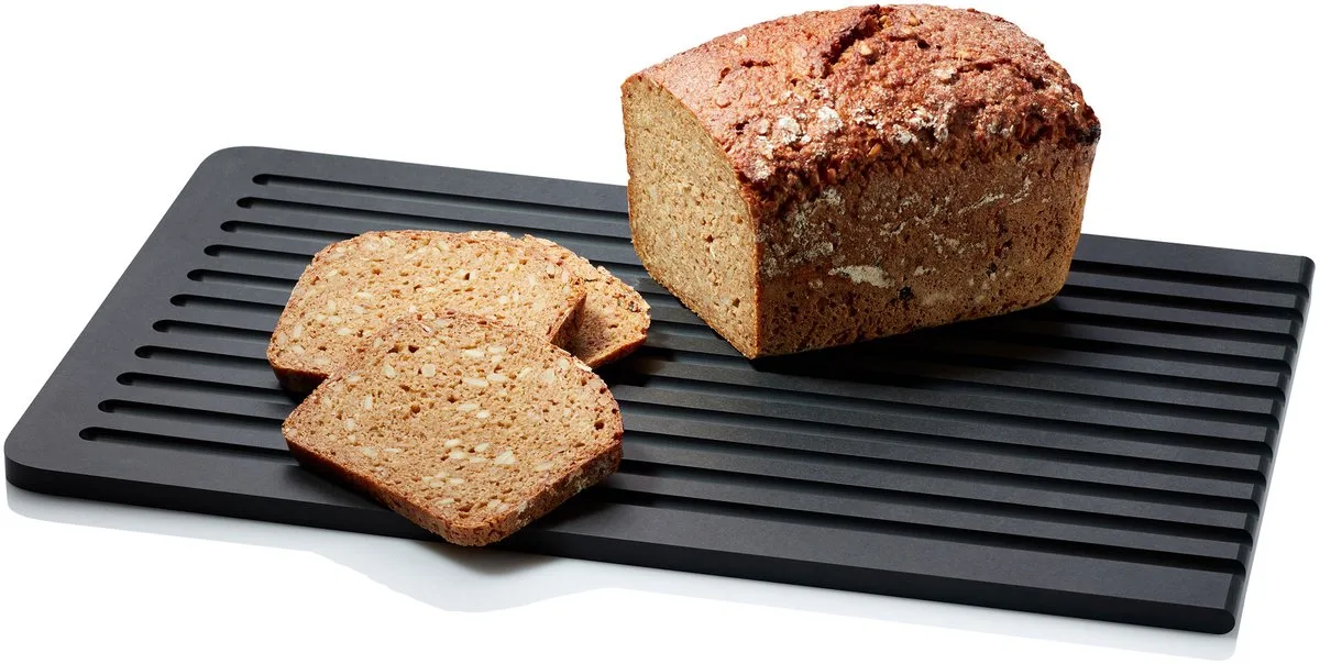 Duracore broodsnijplank, snijplank, keukenplank, houtvezel, 38,5 x 27 cm, 5315 från Continenta i Svart – produktbild