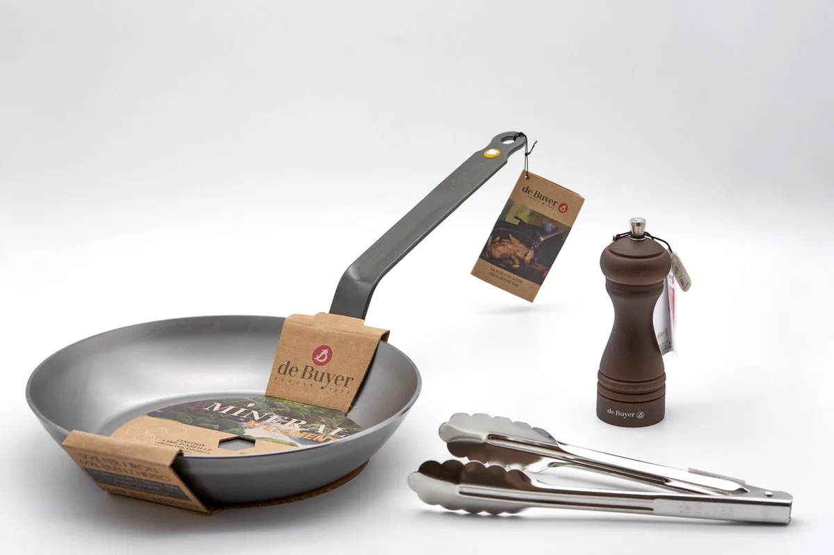 Box Steaklover Steakpan Geschenkset - Pepermolen en Tang - 26CM - PFAS Vrij fra de Buyer i Sølv – produktbillede