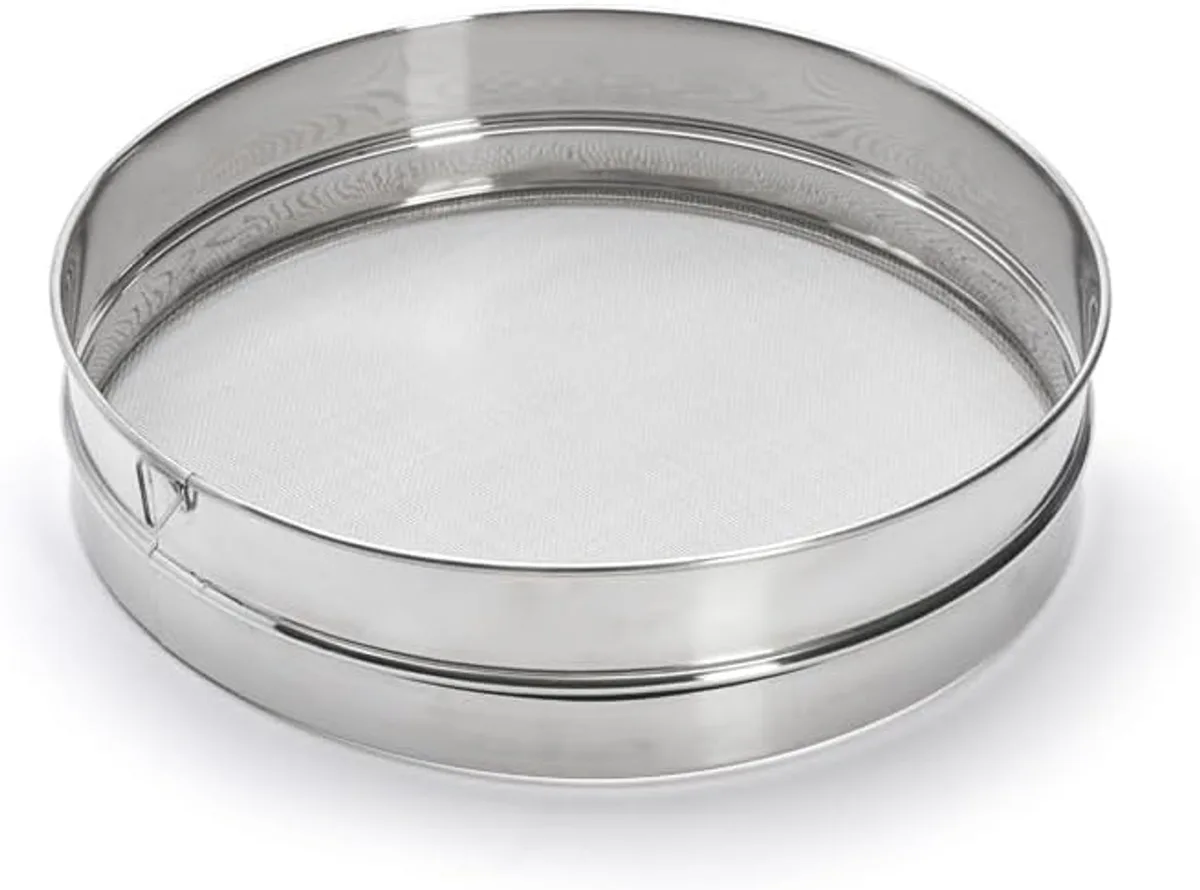 RVS Zeef - 30 cm Diameter, 0.8 mm Maaswijdte van de Buyer in Zilver – productfoto