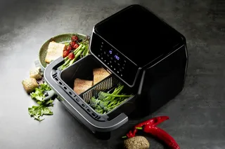 DO544FR Airfryer XXL - Heteluchtfriteuse - Family Edition - 10 L - 1800 W - Grillrek - PFAS vrij de Domo en Noir – photo produit 2 sur 3