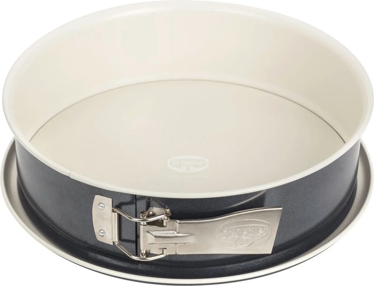 Springvorm Back Trend Ø 28 cm van Dr. Oetker in Zwart + Beige – productfoto