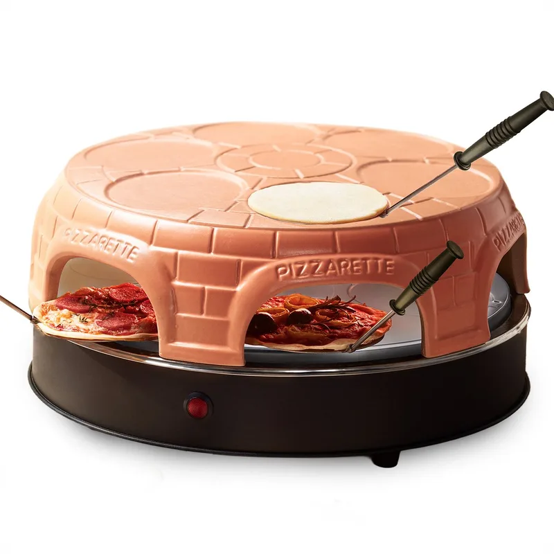 Pizzarette Origineel - 6 Persoons Pizza Oven - Handgemaakte Terracotta Koepel - 6 Geïsoleerde Bakspatels - RVS Bakplaat - Gourmetstel - PO-115848.1 1500W by Emerio in Brown – product photo