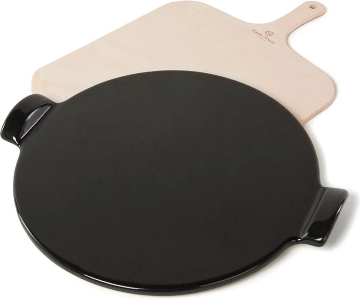 Pizzasteen set - Fusain van Emile Henry in Zwart – productfoto