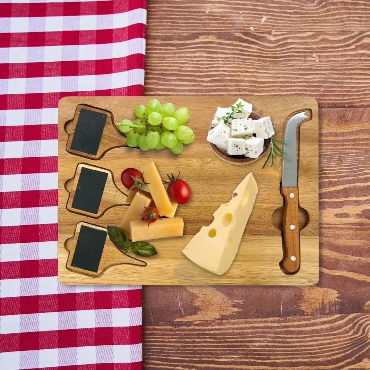 Kaasplank met leisteentjes en kaasmessen 32 x 23 cm Fackelmann van Fackelmann in Bruin – productfoto