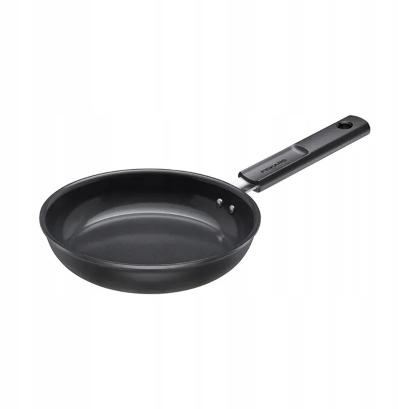 Hard Face Keramische Koekenpan - 20cm - Antiaanbaklaag by Fiskars in Black – product photo
