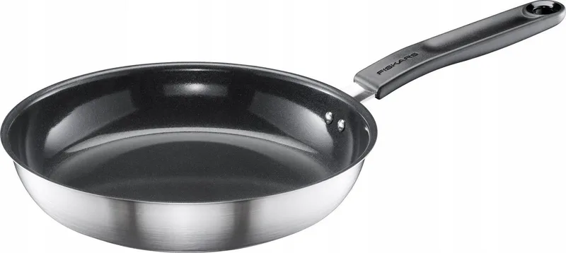Koekenpan 24cm Keramische Coating - Functioneel & Duurzaam by Fiskars in Silver – product photo 1 of 2