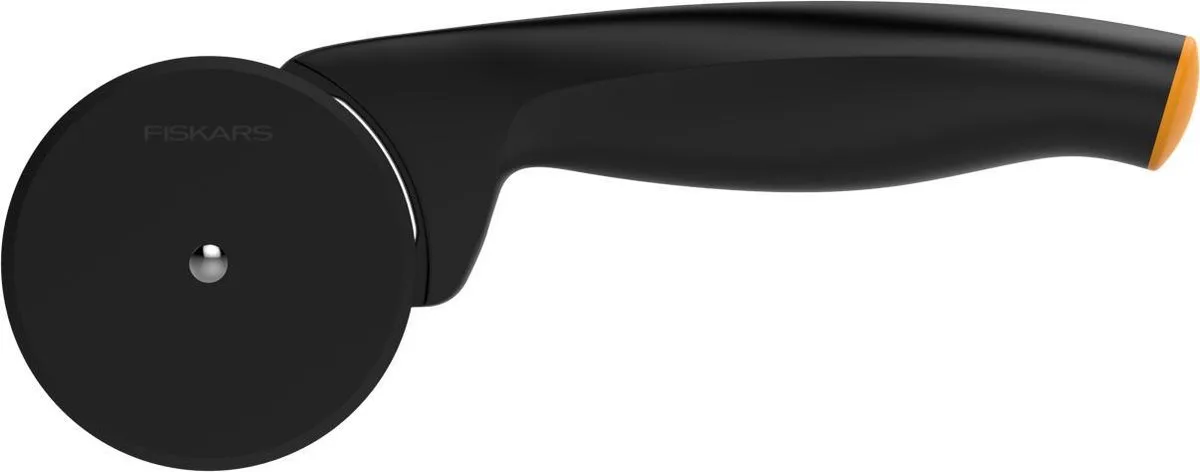 Pizzasnijder - Zwart by Fiskars in Black – product photo