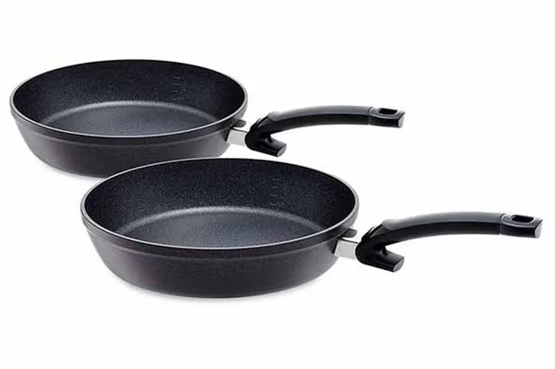 Adamant Comfort - Zwarte Koekenpannenset - 24+28cm von Fissler in Anthraciet – Produktfoto