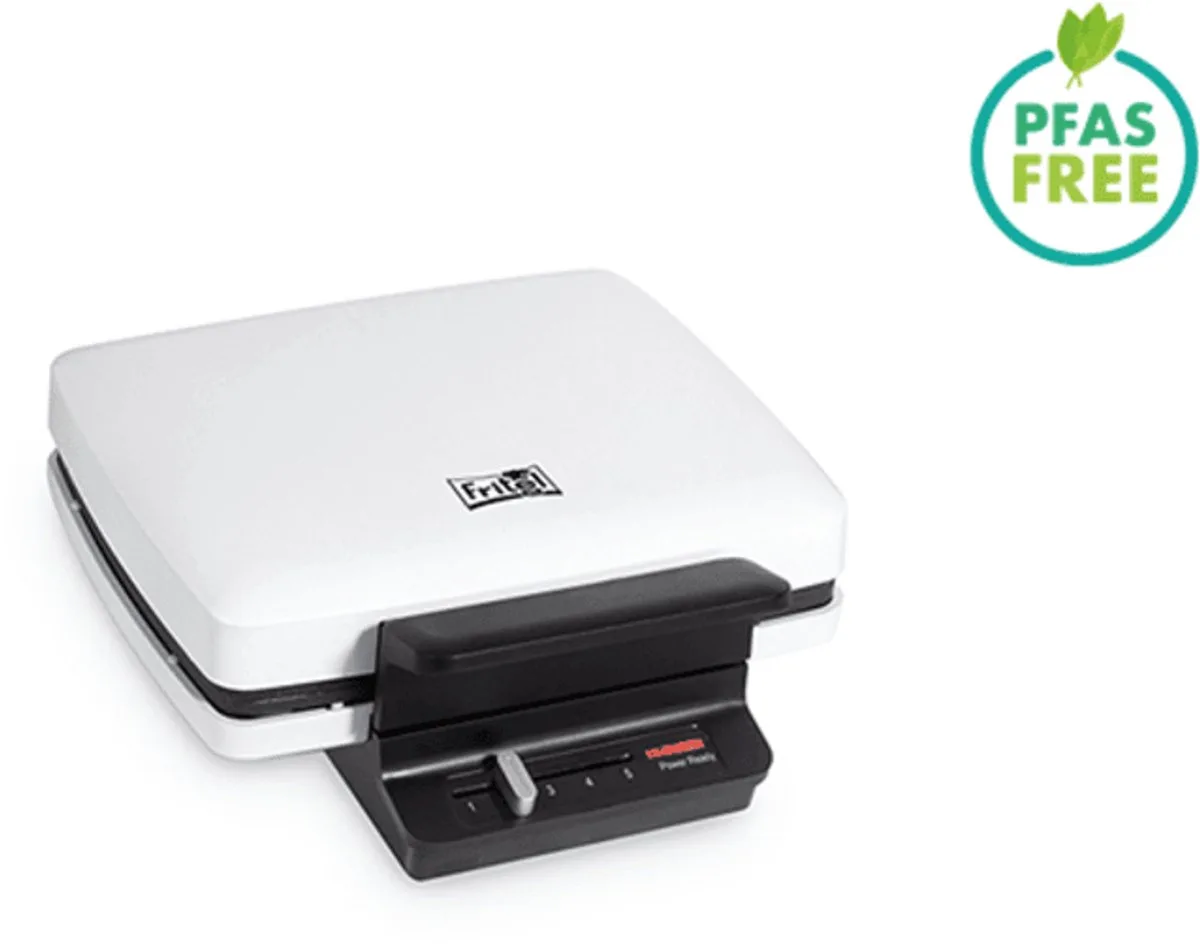 Wafelijzer - WA 1230 - Wafelmaker met Vaste Platen - Wafelmachine met Anti-Aanbaklaag - Wafelbakijzer voor 4x7 Wafel - Traditionele Belgische Wafels - 1200W by Fritel in White – product photo