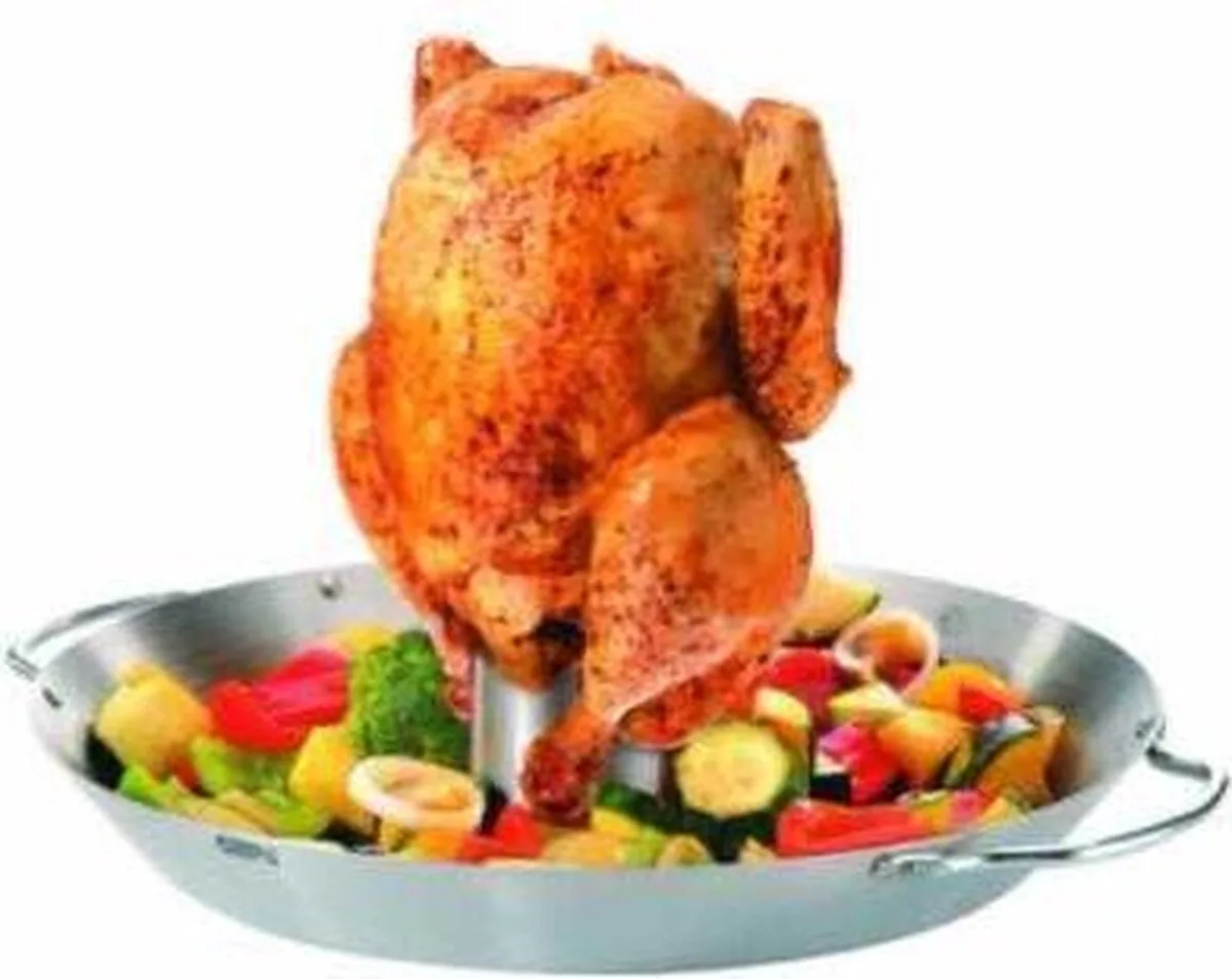 BBQ Kippenhouder met Aromareservoir 18 x 18 x 12 cm – RVS – Voor Beer Can Chicken van GEFU in Zilver – productfoto