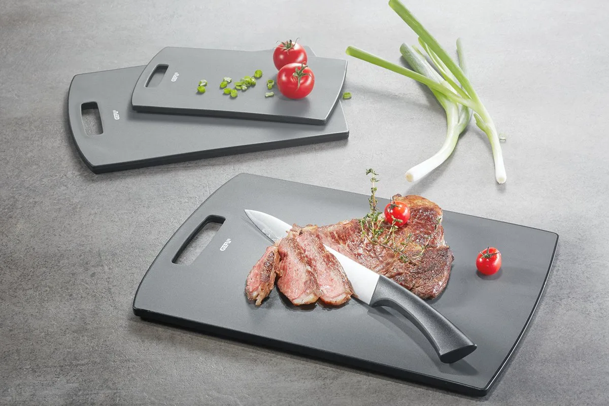 LEVORO Snijplank – 31 x 21,5 cm – Antibacterieel – Vaatwasserbestendig – Kunststof by GEFU in Grey – product photo
