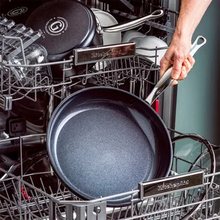 Barcelona Pro koekenpannenset 20cm & 28cm - PFAS-vrij de GreenPan en Argent – photo produit 6 sur 6