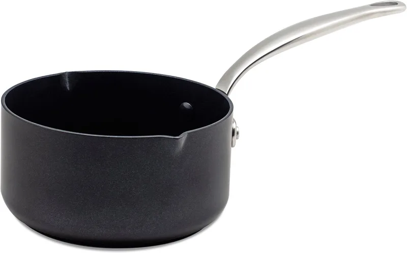 Barcelona Pro sauspan 16cm - 1,5l - met 2 schenktuiten -PFAS-vrij by GreenPan in Silver – product photo 1 of 2