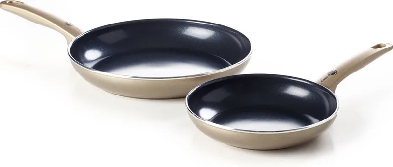 Cambridge koekenpannenset 24 cm & 28 cm - PFAS-vrij - inductie by GreenPan in Bronze – product photo