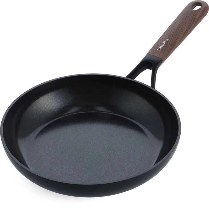 Eco-Smartshape Koekenpan 24cm - PFAS-vrije antikleeflaag - Koekenpan inductie - Keramische koekenpan - Ovenbestendig tot 140°C - Koudgrepen - Zonder deksel - Dark wood by GreenPan in Black – product photo