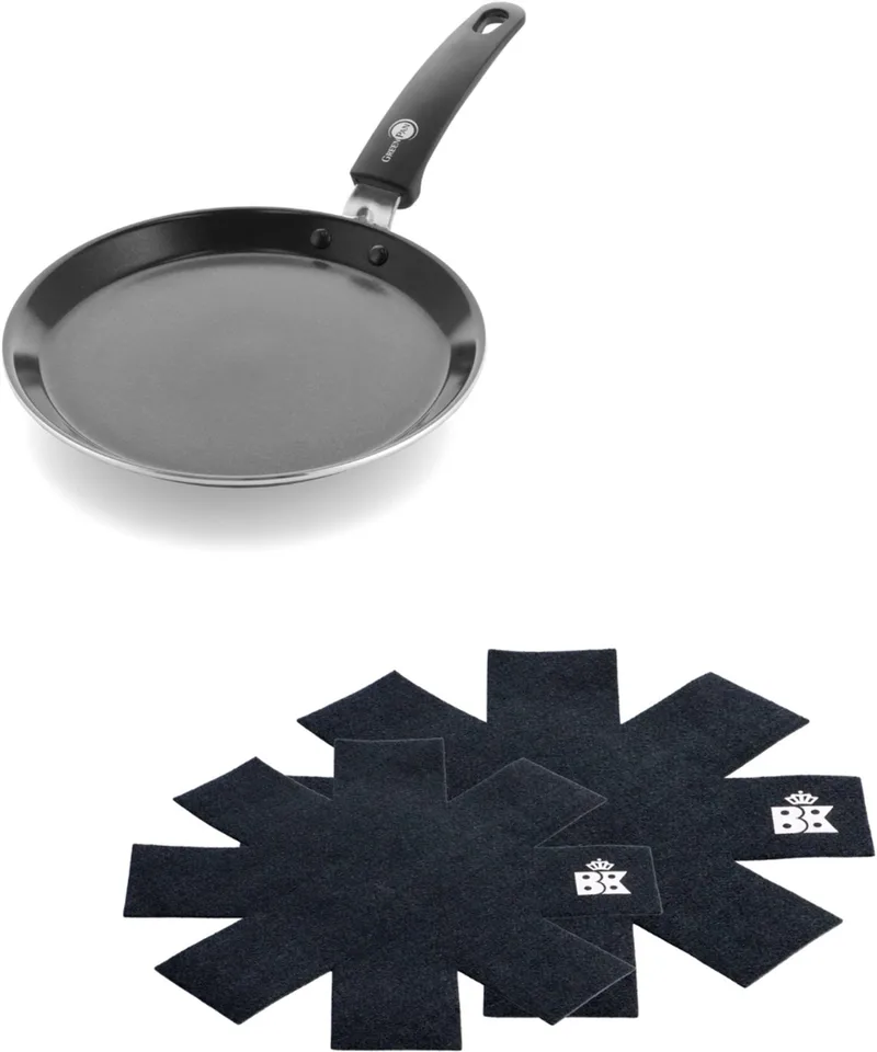 Essentials Keramische Crêpepan Ø24 cm + BK Pan Protectors 2 stuks (27 cm en 34 cm) by GreenPan in Black – product photo