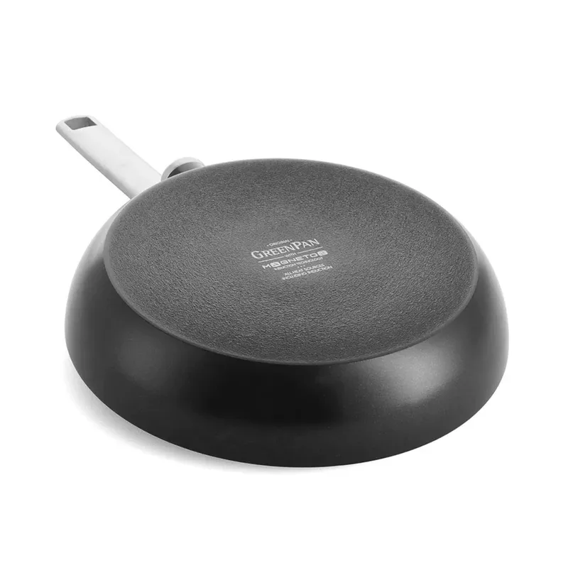 Evolution Eco Koekenpan met Keramische Antikleeflaag - PFAS vrij - 20 cm by GreenPan in Black – product photo 2 of 6