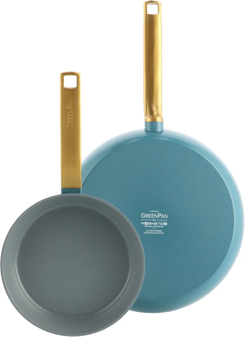 Evolution Pannenset 2-delig - 20/28cm - PFAS-vrije antikleeflaag - Inductie pannenset - Keramische pan - Ovenbestendig tot 200°C - Gouden RVS handgrepen - Zonder deksel - Sky de GreenPan en Bleu – photo produit