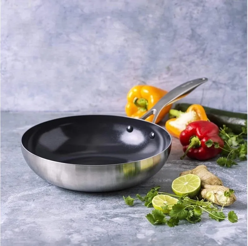 Geneva - tri-ply - wok 28 cm - PFAS-vrij von GreenPan in Schwarz – Produktfoto