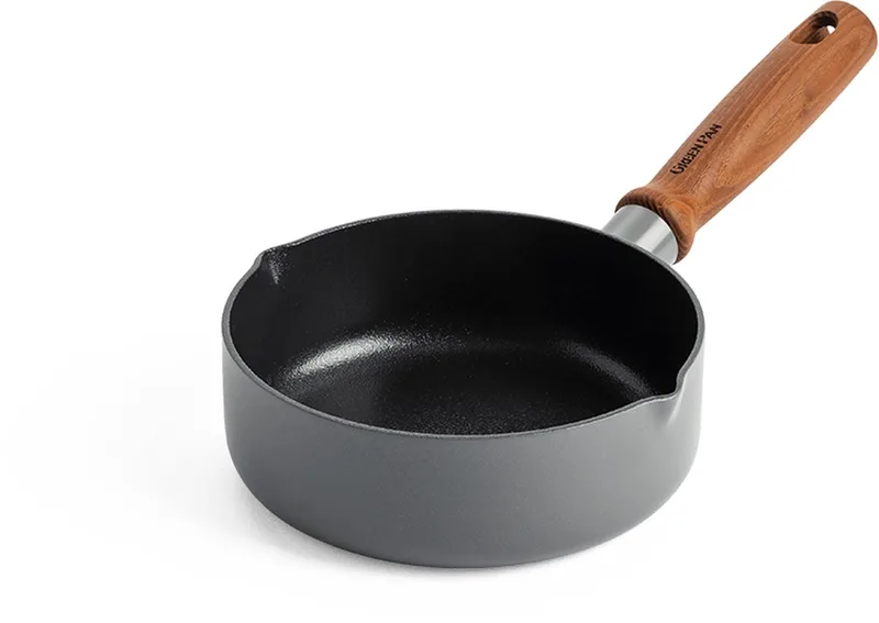 Mayflower Pro keramische steelpan 16 cm - inductie steelpan - inductie pan - PFAS-vrij - grijs - houten handvat by GreenPan in Grey – product photo