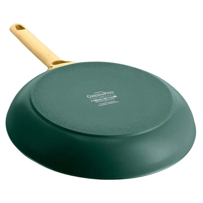 Padova Koekenpannenset - Keramisch - 2-delig - 20 en 26cm - PFAS-vrij - Inductie koekenpannenset - Ovenbestendig tot 200°C - Vaatwasserbestendig - RVS handgrepen – Dennengroen fra GreenPan i Pine Green – produktbillede 2 af 6