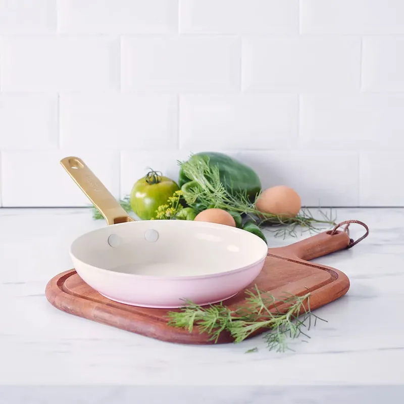Padova Roze Keramische Inductie Koekenpan 24cm - PFAS-vrij - Inductie koekenpan - Ovenbestendig tot 200°C - Vaatwasserbestendig - RVS handgrepen – Roze de GreenPan en Blush_pink – photo produit 6 sur 6