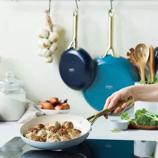 Shades Koekenpannenset 3-delig - 20/24/28cm - PFAS-vrije antikleeflaag - Pannenset inductie - Keramische pan - Ovenbestendig tot 220°C - Zonder deksel från GreenPan i Coastal – produktbild 6 av 6