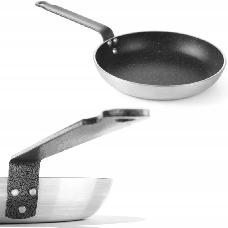 Aluminium Koekenpan 26 cm met Antiaanbaklaag by Hendi in Black – product photo