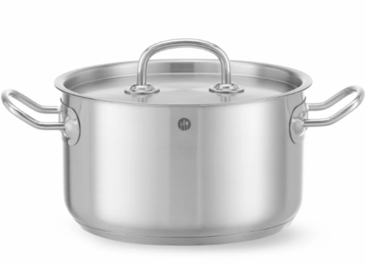 Keukengerei Pan met Deksel 3.5L - RVS, Inductie Geschikt von Hendi in Silber – Produktfoto
