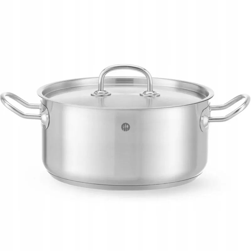 Lage Kookpan met Deksel 4,9L RVS - Geschikt voor alle warmtebronnen by Hendi in Silver – product photo