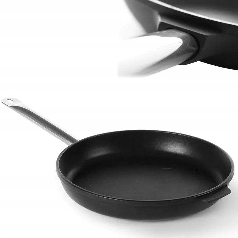 Titanium Professional Koekenpan 36 cm - HoReCa van Hendi in Niet gespecificeerd – productfoto