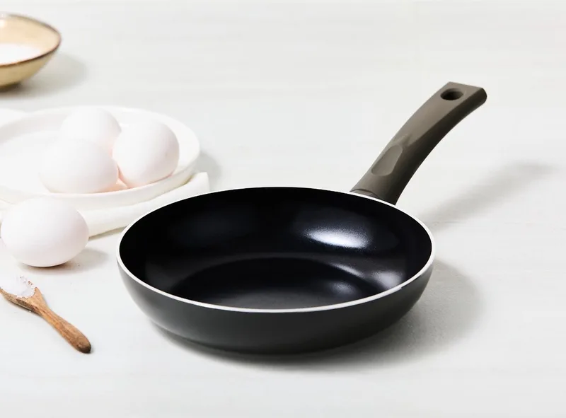 Avon Koekenpan - 20 cm - Keramisch - Ergo Greep - Geschikt voor Inductie - PFAS, PTFE Vrij by ISENVI in Anthracite – product photo