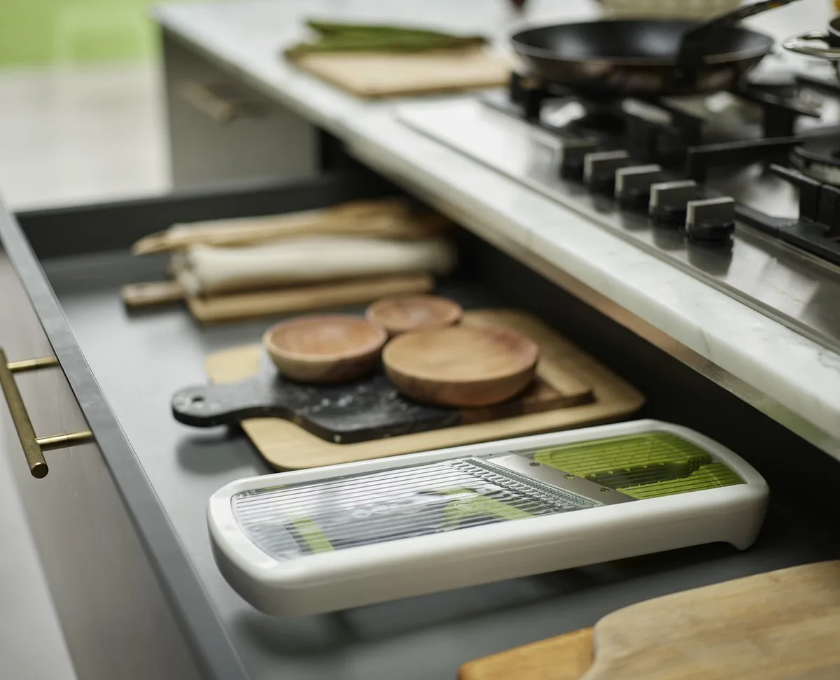 Multi-Grip Mandoline Plus - Polypropyleen van Joseph Joseph in Groen – productfoto