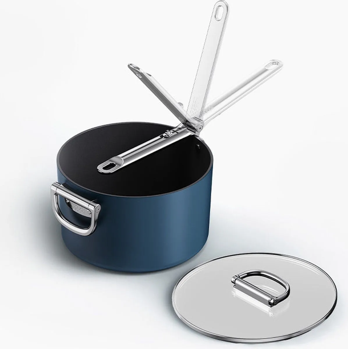 Space steelpan met deksel – 23 cm – anti-aanbak van Joseph Joseph in Blauw – productfoto